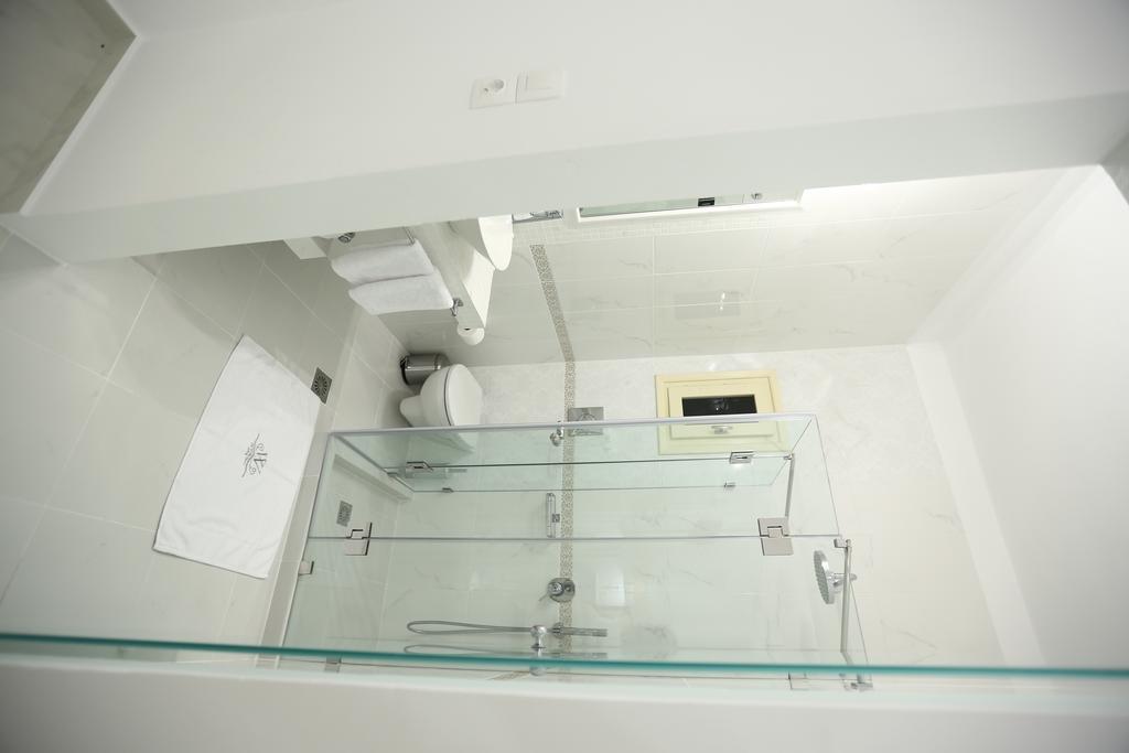 The White Suites Adamantas  Ruang foto