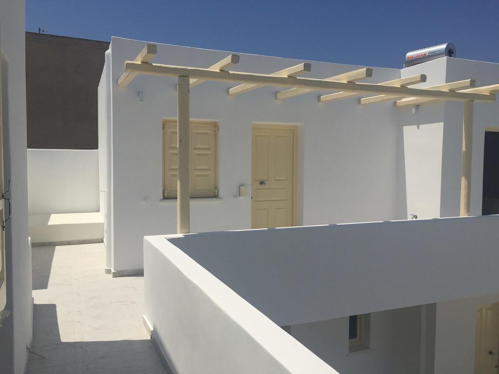 The White Suites Adamantas  Bagian luar foto