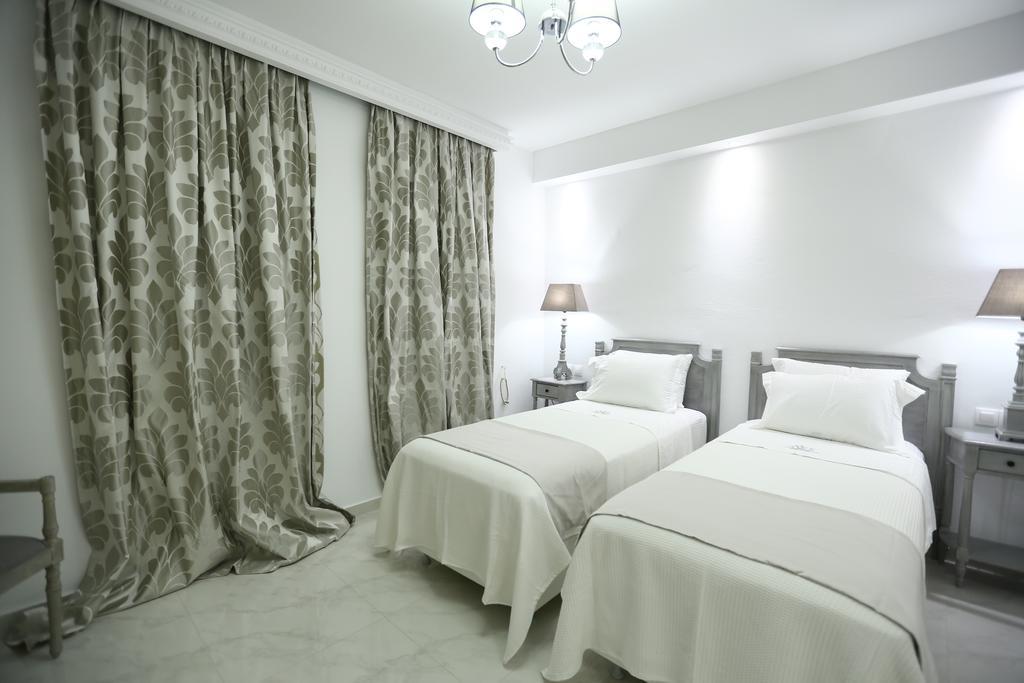 The White Suites Adamantas  Ruang foto