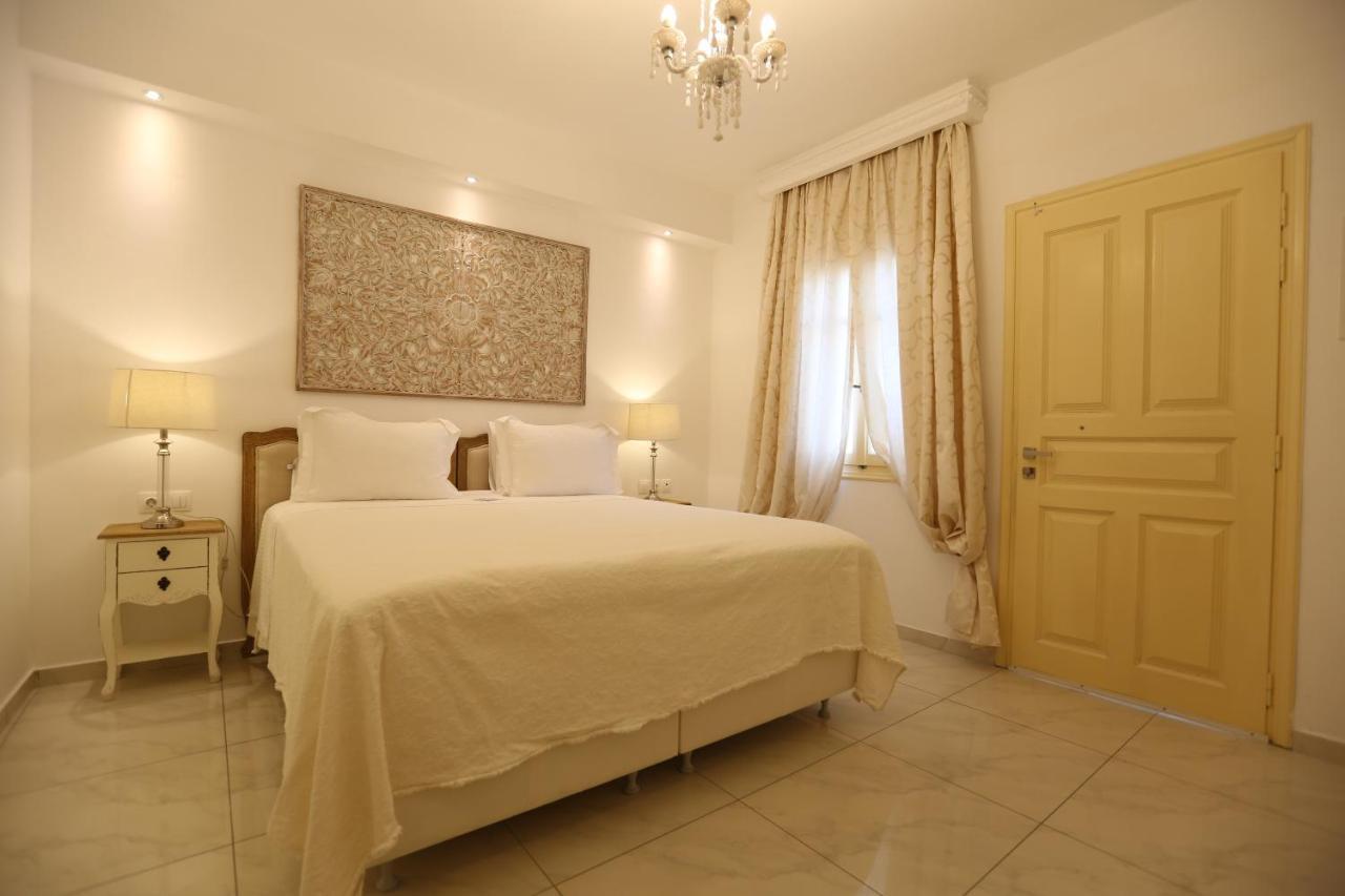 The White Suites Adamantas  Bagian luar foto