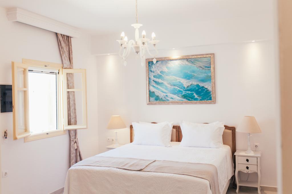 The White Suites Adamantas  Bagian luar foto